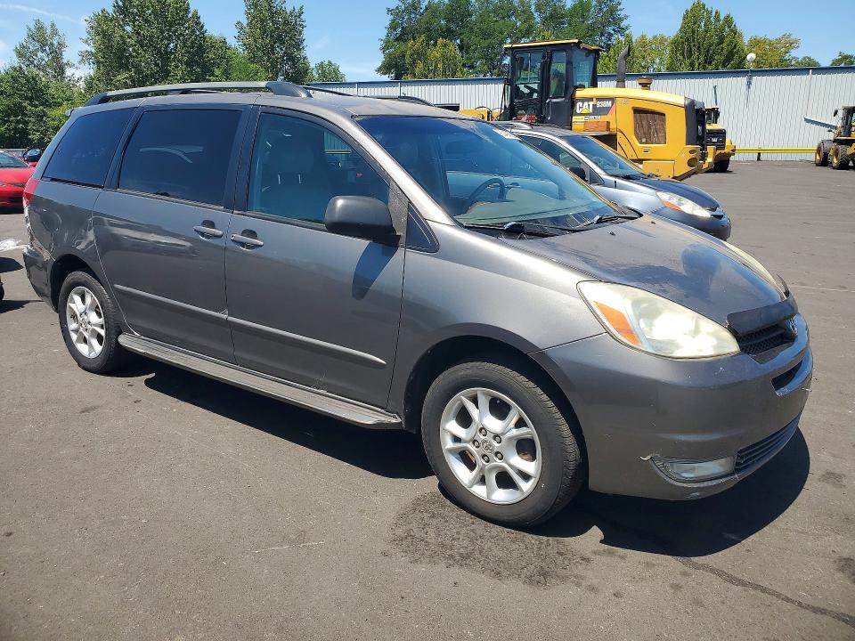 2004 Toyota Sienna VIN 5TDBA22C84S010366 COPART salvage auction — REAR END, WA - VEHICLE CERT OF OWNERSHIP-TITL, sold $850 on 2026-07-20 (photo 4)