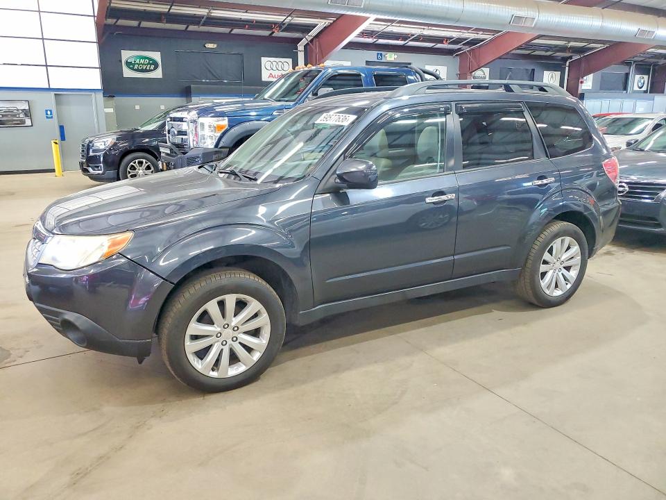 2012 Subaru Forester VIN JF2SHAEC8CH441165 COPART salvage auction — MINOR DENT/SCRATCHES, Ct - Certificate Of Title (P), sold $1,250 on 2026-07-27 (photo 1)