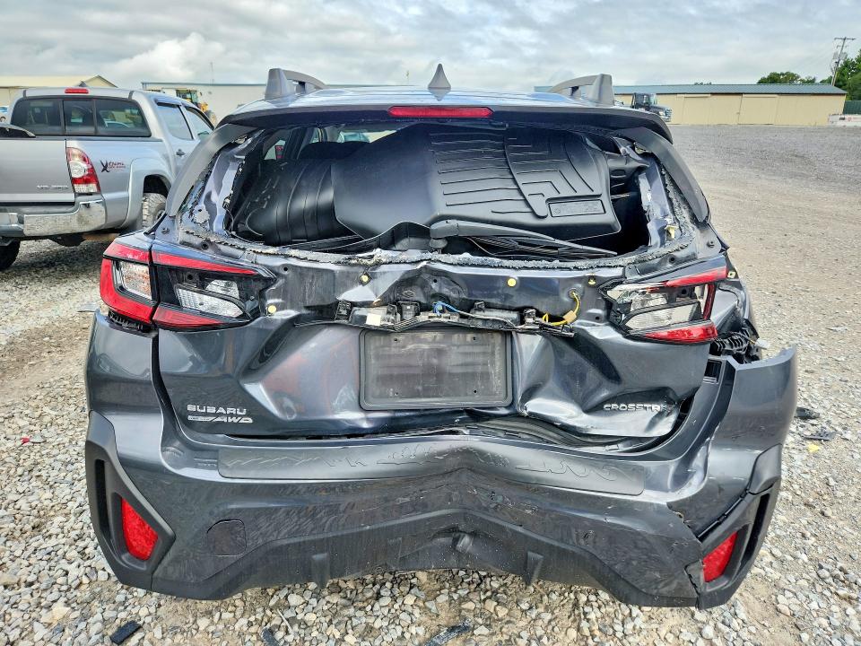 2024 Subaru Crosstrek VIN JF2GUADC4R8909310 COPART salvage auction — REAR END, TN - SALVAGE CERTIFICATE, sold $8,400 on 2026-09-29 (photo 6)