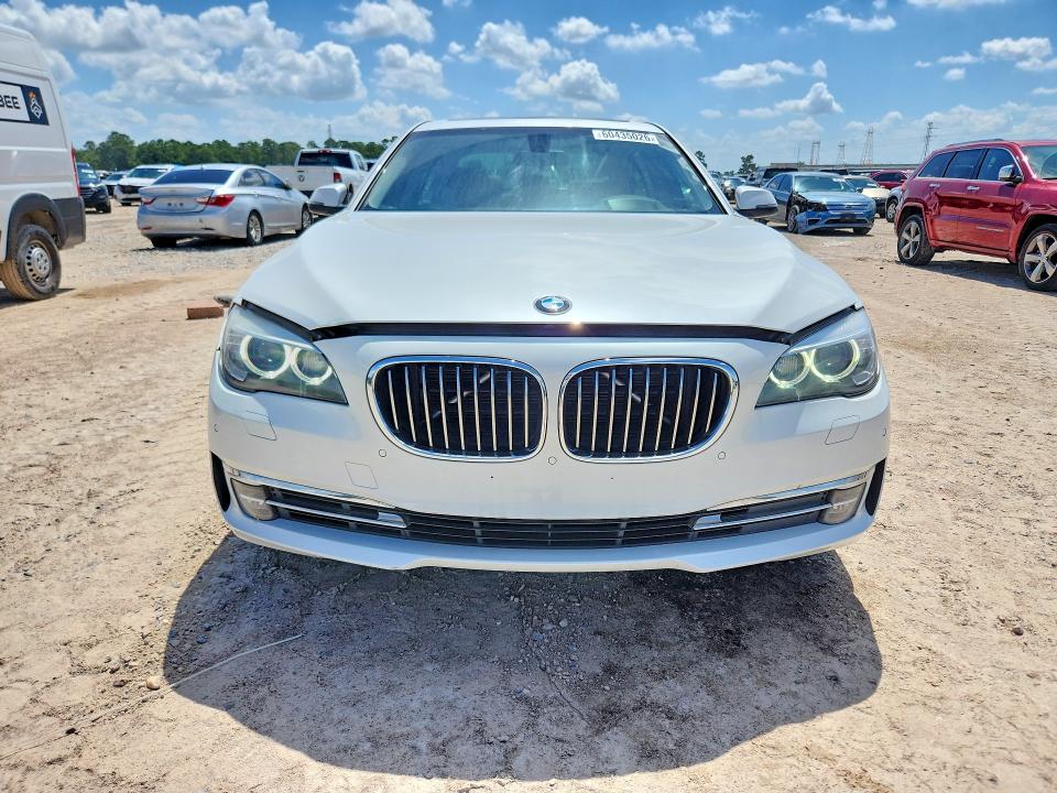 2014 BMW VIN WBAYE4C5XED138421 COPART salvage auction — WATER/FLOOD, TX - CERT OF TITLE-REBLT SLVG FLOOD (P), sold $2,100 on 2026-07-28 (photo 5)