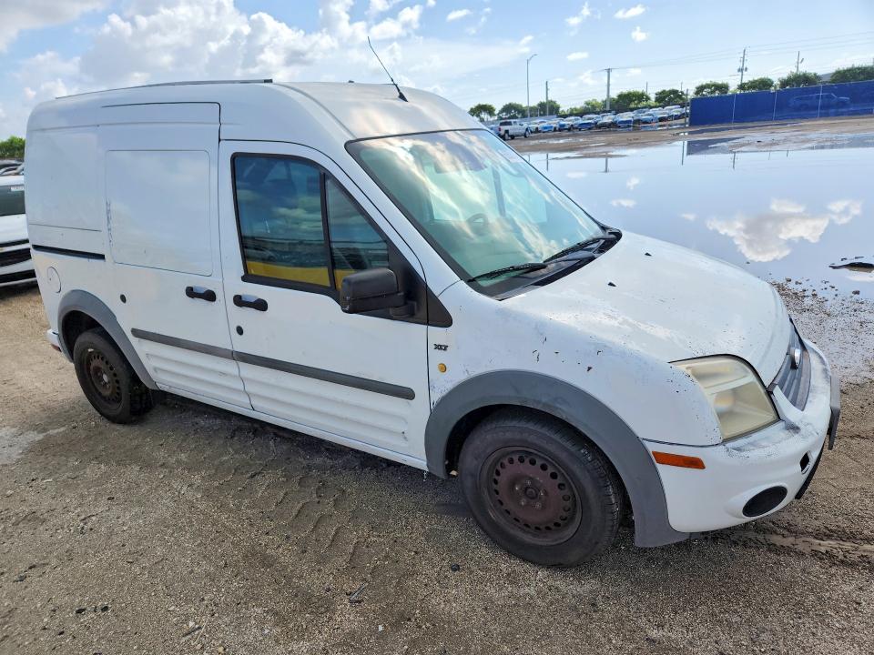 2013 Ford VIN NM0LS7BN2DT135040 COPART salvage auction — MINOR DENT/SCRATCHES, Fl - Certificate Of Title, sold $5,900 on 2026-07-29 (photo 4)