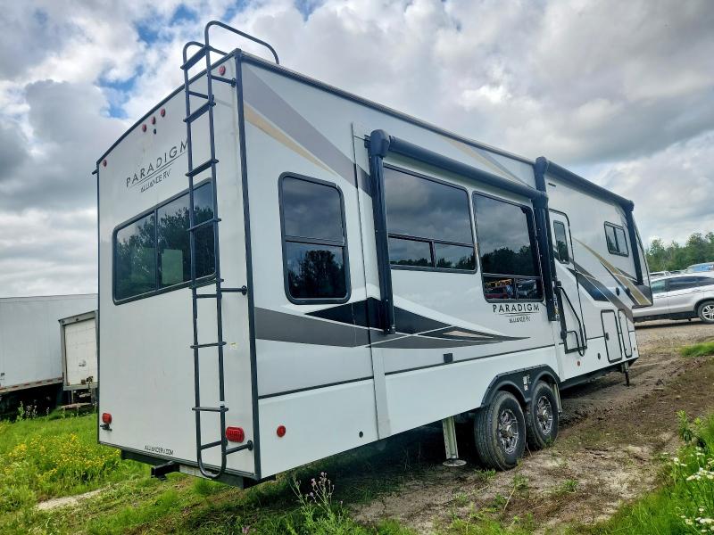 2022 Alliance rv Recreational vehicle (rv) VIN 7M5FP3422NB202137 COPART salvage auction — FRAME DAMAGE, ON - PERMIT NO BRAND - UNFIT, sold $10,200 on 2026-07-21 (photo 4)