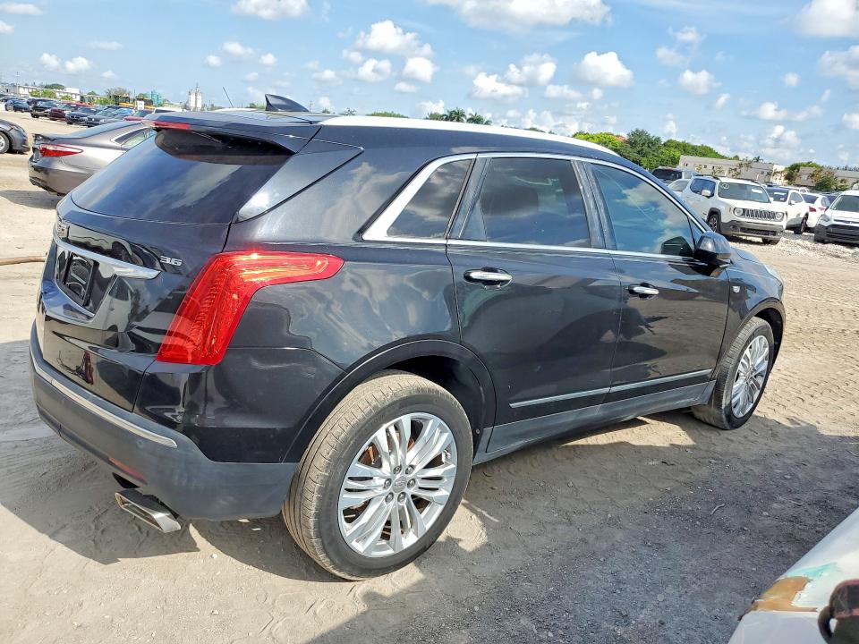 2017 Cadillac Xt5 VIN 1GYKNCRS8HZ112031 COPART salvage auction — WATER/FLOOD, Fl - Certificate Of Destruction, sold $4,850 on 2026-07-09 (photo 3)