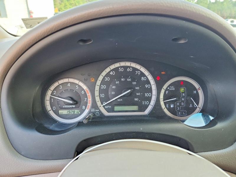 2005 Toyota Sienna VIN 5TDBA22CX5S029602 COPART salvage auction — FRONT END, Va - Cert Of Title - Salvage, sold $225 on 2026-07-13 (photo 9)