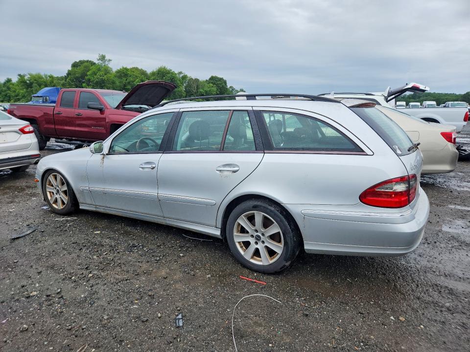 2009 Mercedes-benz E-class VIN WDBUH87X29B366585 COPART salvage auction — MINOR DENT/SCRATCHES, MA - CERTIFICATE OF TITLE, sold $575 on 2026-07-15 (photo 2)