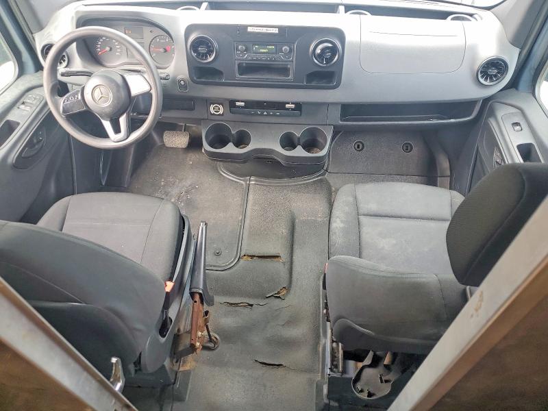 2019 Mercedes-benz VIN WD4PF1CD4KP148427 COPART salvage auction — FRONT END, Fl - Dealer Only Clean Title, sold $8,500 on 2026-07-30 (photo 8)