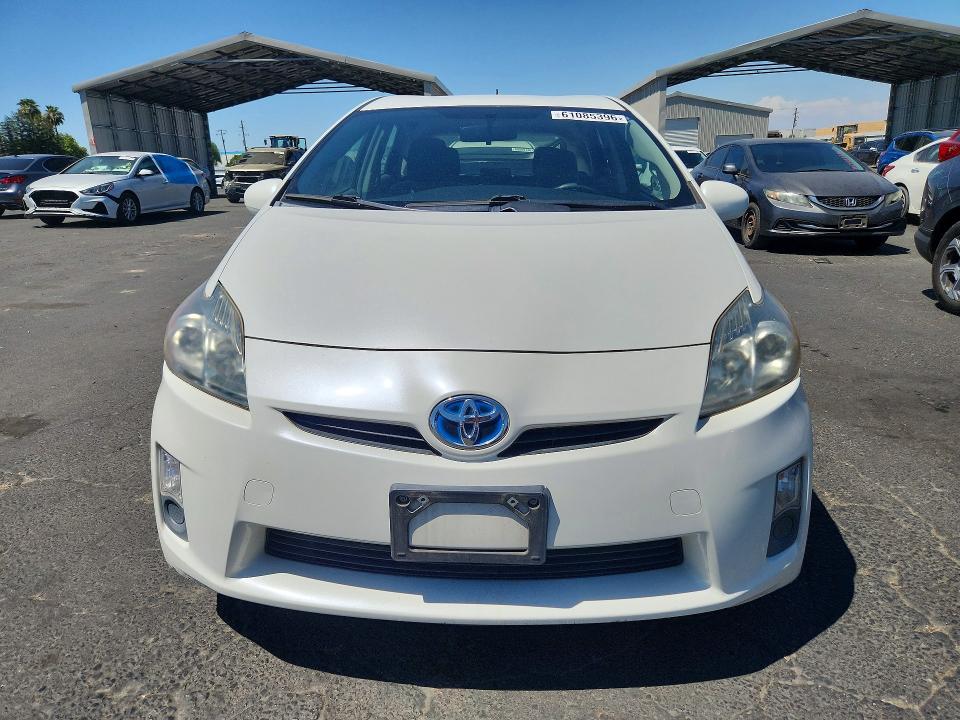 2011 Toyota Prius VIN JTDKN3DUXB0318302 COPART salvage auction — MECHANICAL, CA - DIS/DLR/EXP APP FOR DUP CLEAN, sold $1,450 on 2026-07-16 (photo 5)