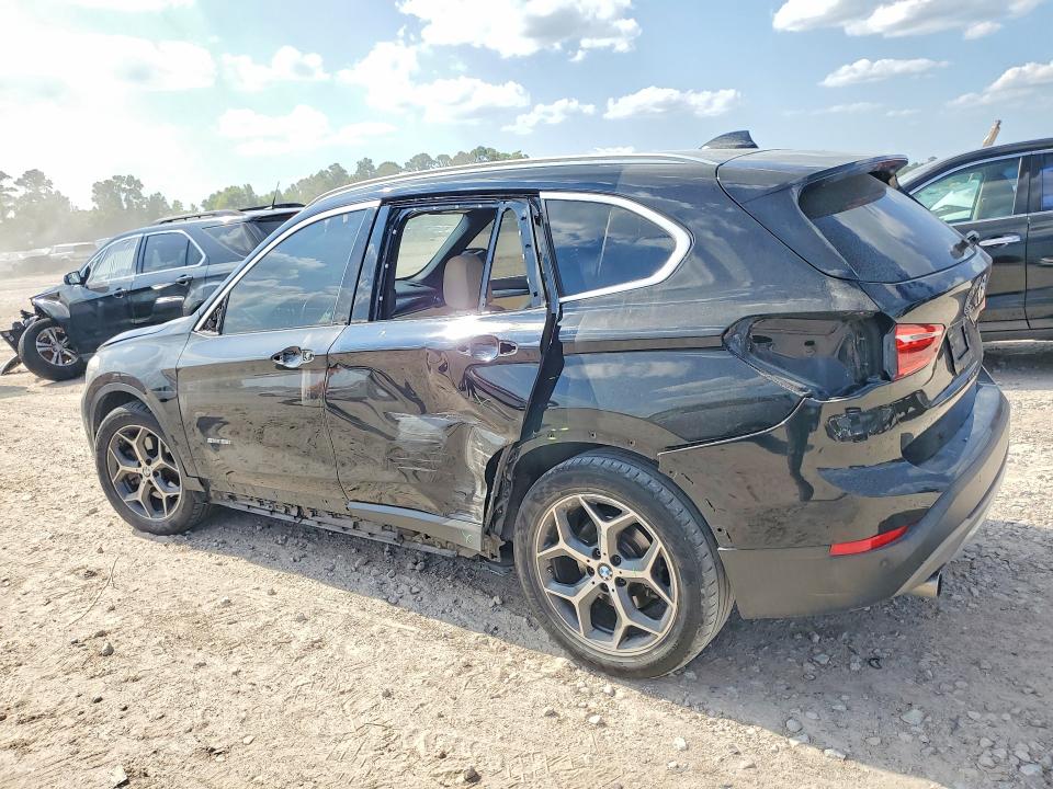 2017 BMW X1 VIN WBXHU7C33H5H37560 COPART salvage auction — SIDE, Tx - Salvage Vehicle Title, sold $1,950 on 2026-08-04 (photo 2)