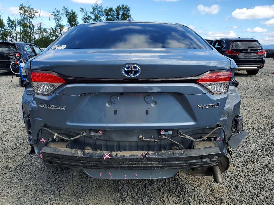 2022 Toyota Corolla VIN JTDEAMDE4N3004400 COPART salvage auction — REAR END, WA - BILL OF SALE, sold $2,000 on 2026-07-27 (photo 6)