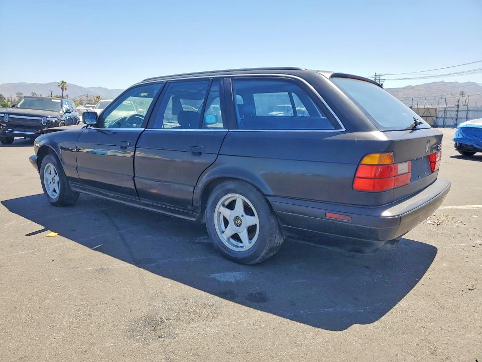 1992 BMW 5 series VIN WBAHJ6313NGD21472 COPART salvage auction — MECHANICAL, CA - DIS/DLR/EXP ONLY CLEAN TITLE, sold $1,100 on 2026-07-27 (photo 2)