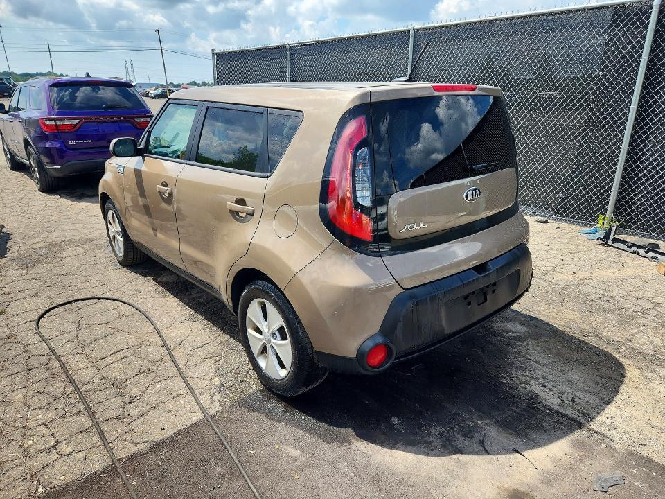 2015 Kia Soul VIN KNDJN2A25F7119437 COPART salvage auction — MINOR DENT/SCRATCHES, Oh - Dealer Only Clean Title, sold $825 on 2026-07-31 (photo 2)