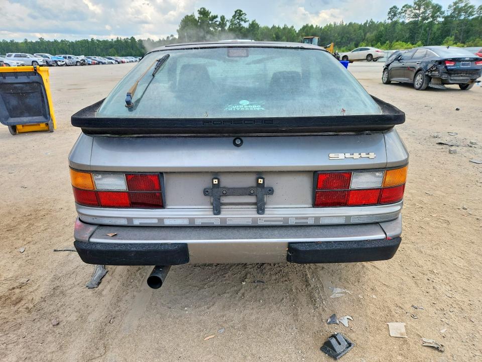 1985 Porsche 944 VIN WP0AA0948FN453947 COPART salvage auction — NORMAL WEAR, SC - CERTIFICATE OF TITLE, sold $1,600 on 2026-07-27 (photo 6)