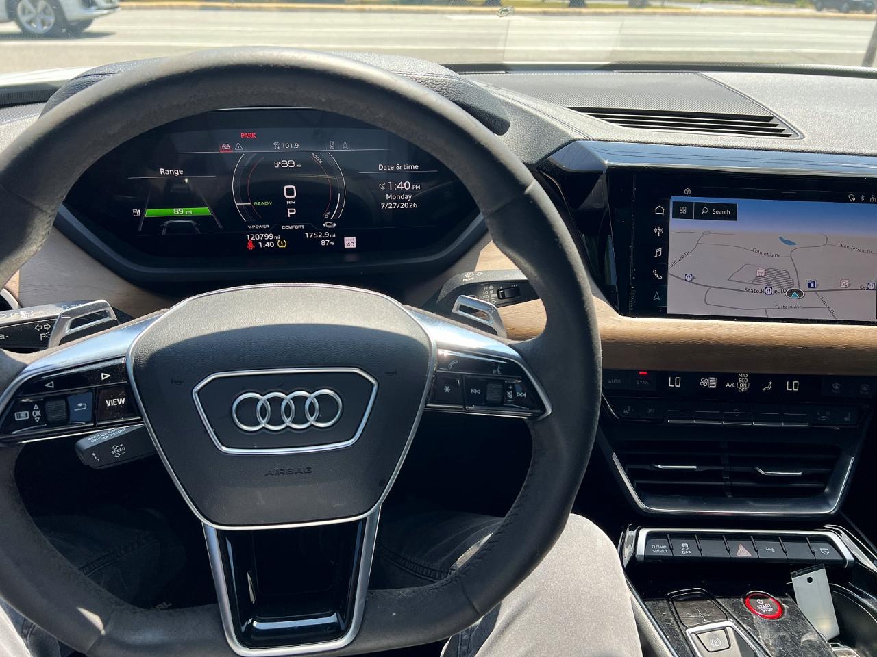 2022 Audi E-tron gt VIN WAUFJBFW2N7006120 COPART salvage auction — Top/Roof, MT - CERTIFICATE OF TITLE (P), sold $20,900 on 2026-08-19 (photo 7)