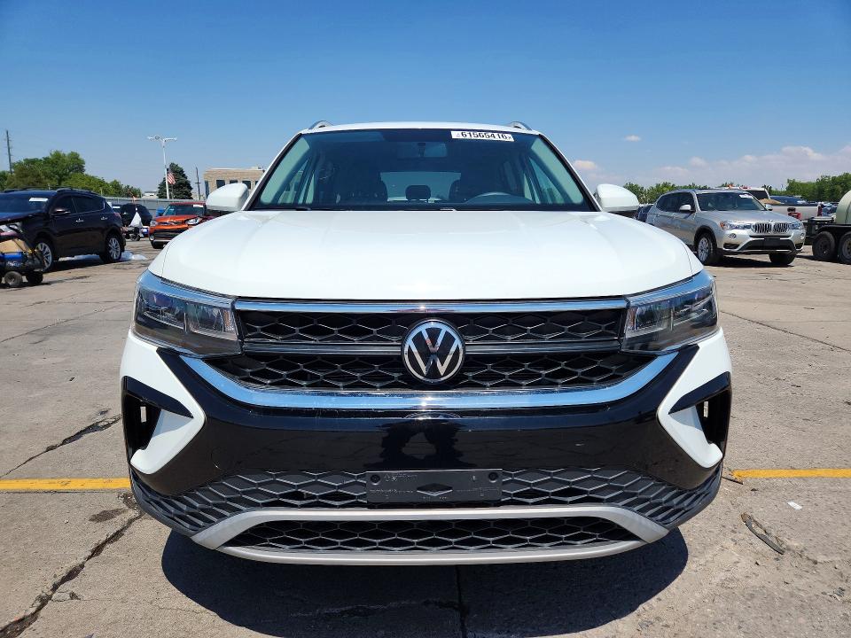 2022 Volkswagen Taos VIN 3VVWX7B22NM081344 COPART salvage auction — REAR END, CO - PUBLIC - SALVAGE TITLE (P), sold $7,300 on 2026-08-24 (photo 5)
