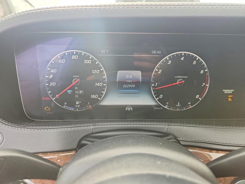 2018 Mercedes-benz S-klasse VIN WDDUG6EB8JA350987 COPART salvage auction — MINOR DENT/SCRATCHES, Il - Certificate Of Title (P), sold $13,900 on 2026-08-06 (photo 9)