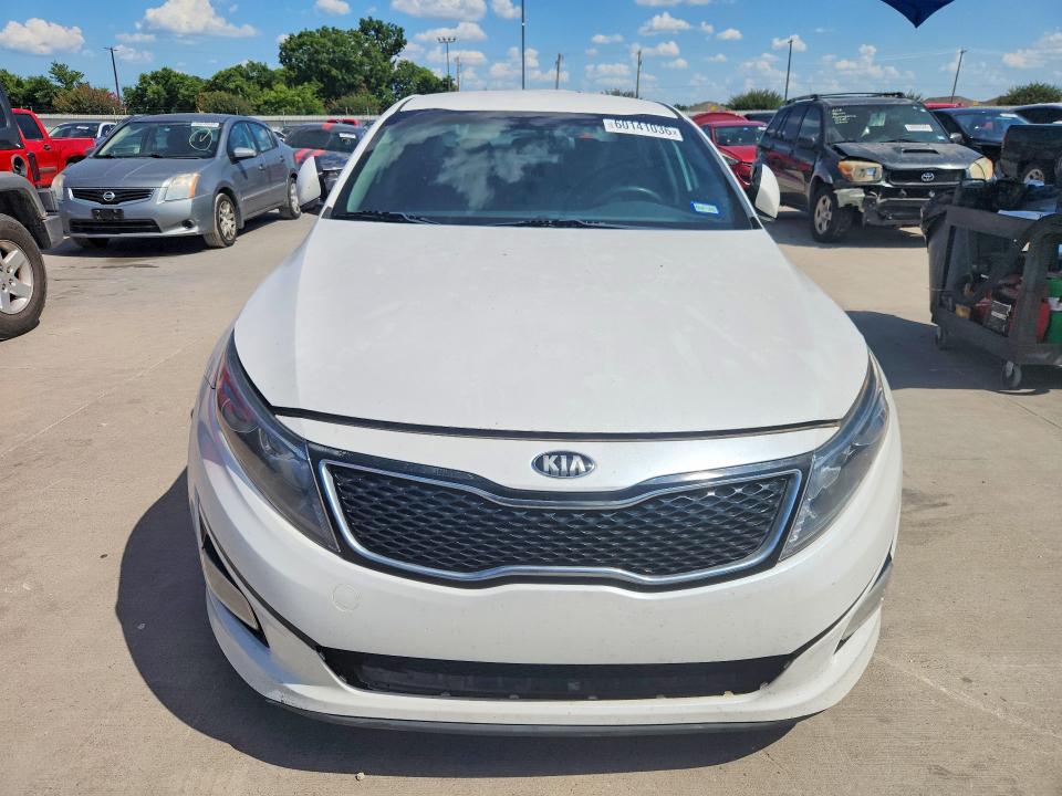 2015 Kia Optima VIN KNAGM4A78F5559956 COPART salvage auction — NORMAL WEAR, Salvage Title, sold $775 on 2026-07-30 (photo 5)