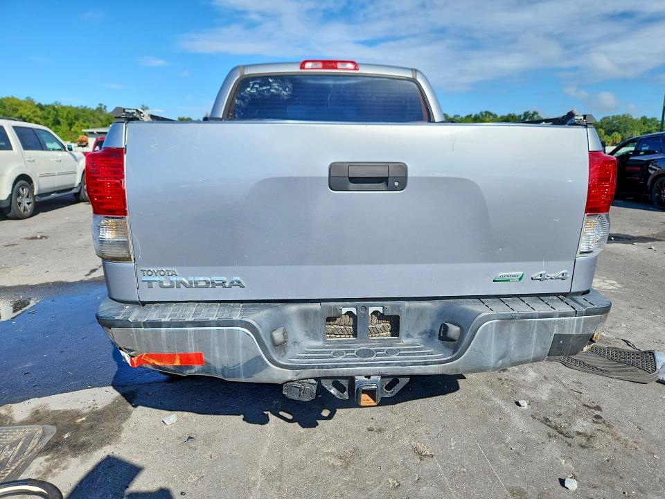 2010 Toyota Tundra VIN 5TFDW5F1XAX115369 COPART salvage auction — REAR END, FL - CERTIFICATE OF TITLE (P), sold $5,100 on 2026-07-15 (photo 6)