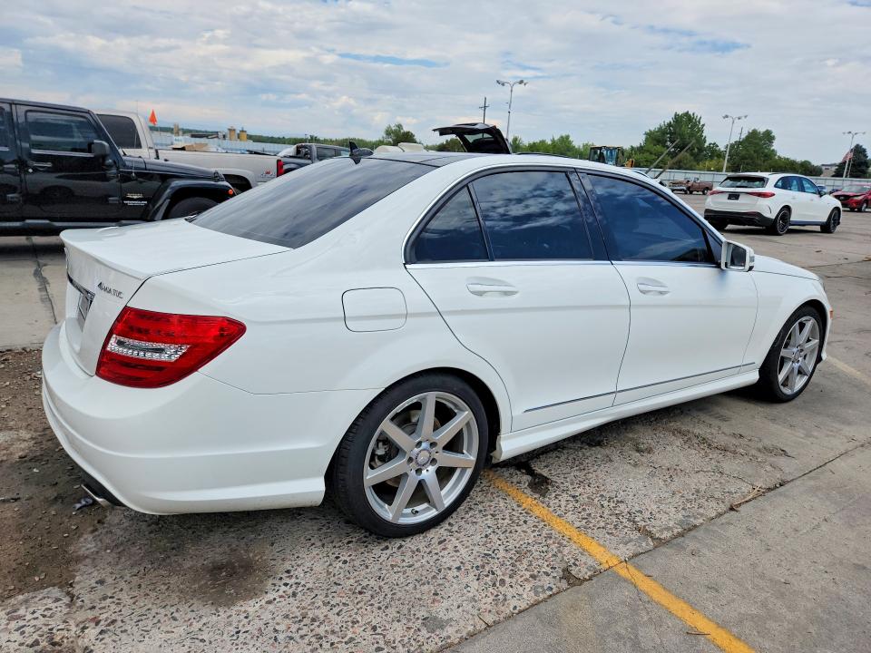 2013 Mercedes-benz VIN WDDGF8AB3DA878894 COPART salvage auction — HAIL, Co - Certificate Of Title, sold $8,500 on 2026-08-26 (photo 3)