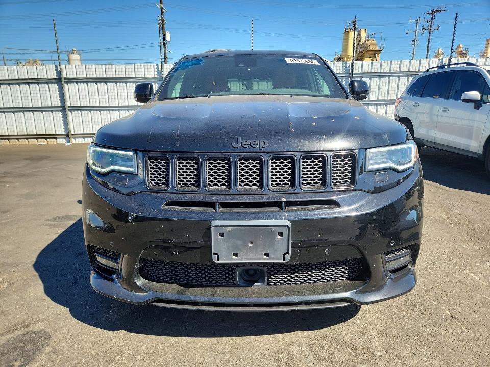 2018 Jeep Grand cherokee VIN 1C4RJFDJ3JC267661 COPART salvage auction — VANDALISM, Ca - Salvage Certificate, sold $23,200 on 2026-09-04 (photo 5)