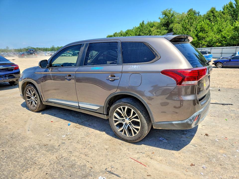 2017 Mitsubishi Outlander VIN JA4AD3A35HZ001049 COPART salvage auction — SIDE, Fl - Cert Of Title Slvg Rebuildable, sold $1,400 on 2026-07-17 (photo 2)