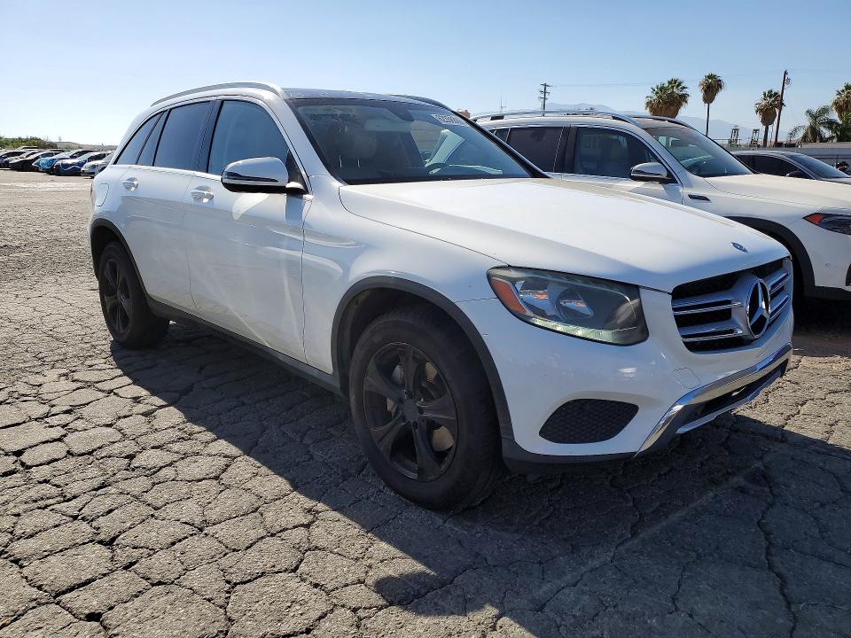 2016 Mercedes-benz Glc VIN WDC0G4JB6GF016532 COPART salvage auction — MINOR DENT/SCRATCHES, Ca - Certificate Of Title (P), sold $1,350 on 2026-08-13 (photo 4)