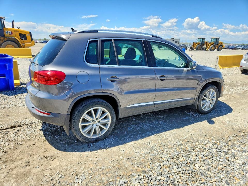 2016 Volkswagen Tiguan VIN WVGBV7AX1GW563124 COPART salvage auction — SIDE, CO - DIS/DLR/EXP ONLY CLEAN TITLE, sold $1,550 on 2026-07-14 (photo 3)