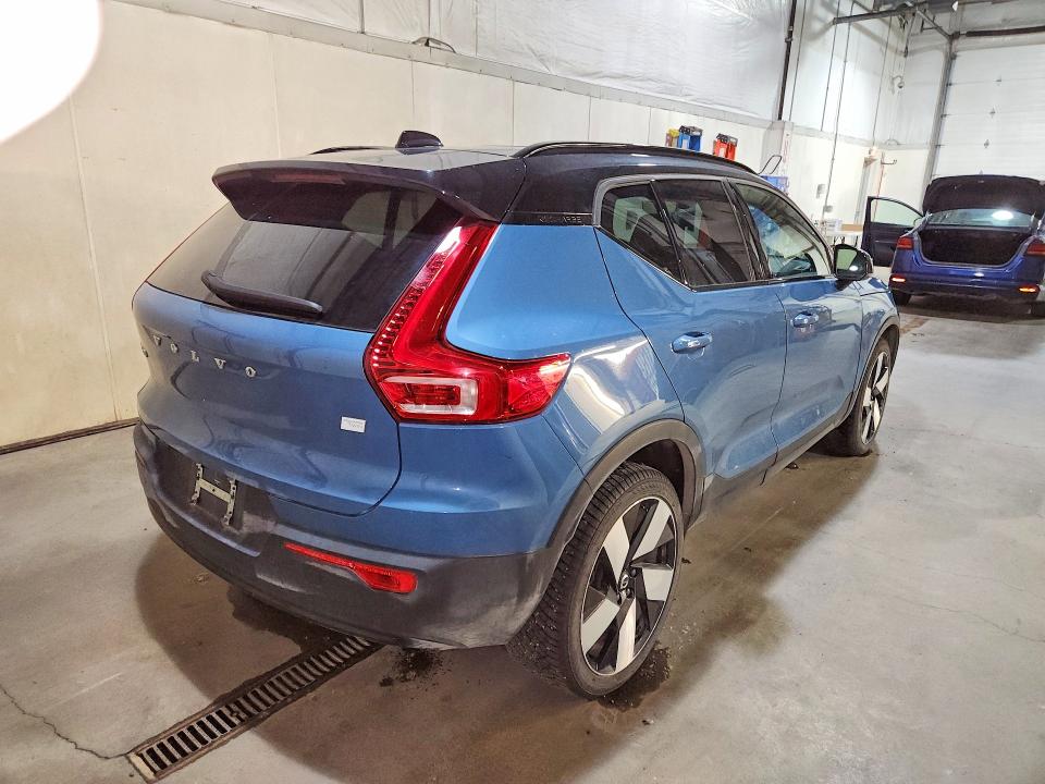 2023 Volvo Xc40 recharge VIN YV4ED3UM0P2990071 COPART salvage auction — NORMAL WEAR, AK - CERTIFICATE OF VEHICLE TITLE, sold $18,700 on 2026-07-28 (photo 3)