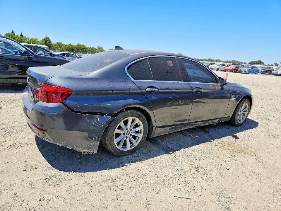 2015 BMW 5er VIN WBA5A5C55FD525013 COPART salvage auction — REAR END, Co - Dis/Dlr/Exp Only Clean Title (P), sold $800 on 2026-07-18 (photo 3)