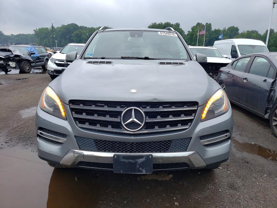 2015 Mercedes-benz M-klasse VIN 4JGDA5HB1FA460980 COPART salvage auction — MINOR DENT/SCRATCHES, Ri - Certificate Of Title, sold $7,900 on 2026-08-13 (photo 5)
