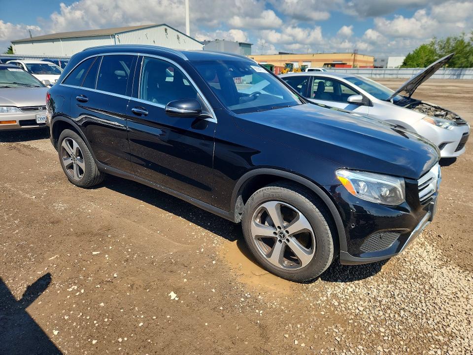 2017 Mercedes-benz Glc class VIN WDC0G4KB4HF225221 COPART salvage auction — SIDE, On - Permit No Brand - Unfit, sold $3,350 on 2026-07-28 (photo 4)