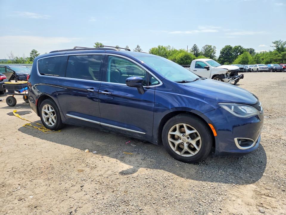 2017 Chrysler Pacifica VIN 2C4RC1BG6HR523166 COPART salvage auction — SIDE, Pa - Cert Of Title, sold $425 on 2026-07-17 (photo 4)