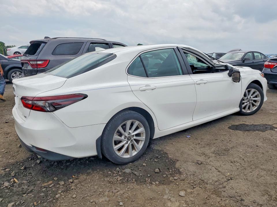 2021 Toyota Camry VIN 4T1C11AK4MU491344 COPART salvage auction — ROOF, Pa - Certificate Of Salvage, sold $8,100 on 2026-07-31 (photo 3)