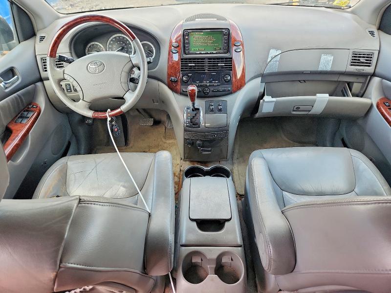 2005 Toyota Sienna VIN 5TDBA22C95S044706 COPART salvage auction — SIDE, IN - CERTIFICATE OF TITLE, sold $1,410 on 2026-07-10 (photo 8)