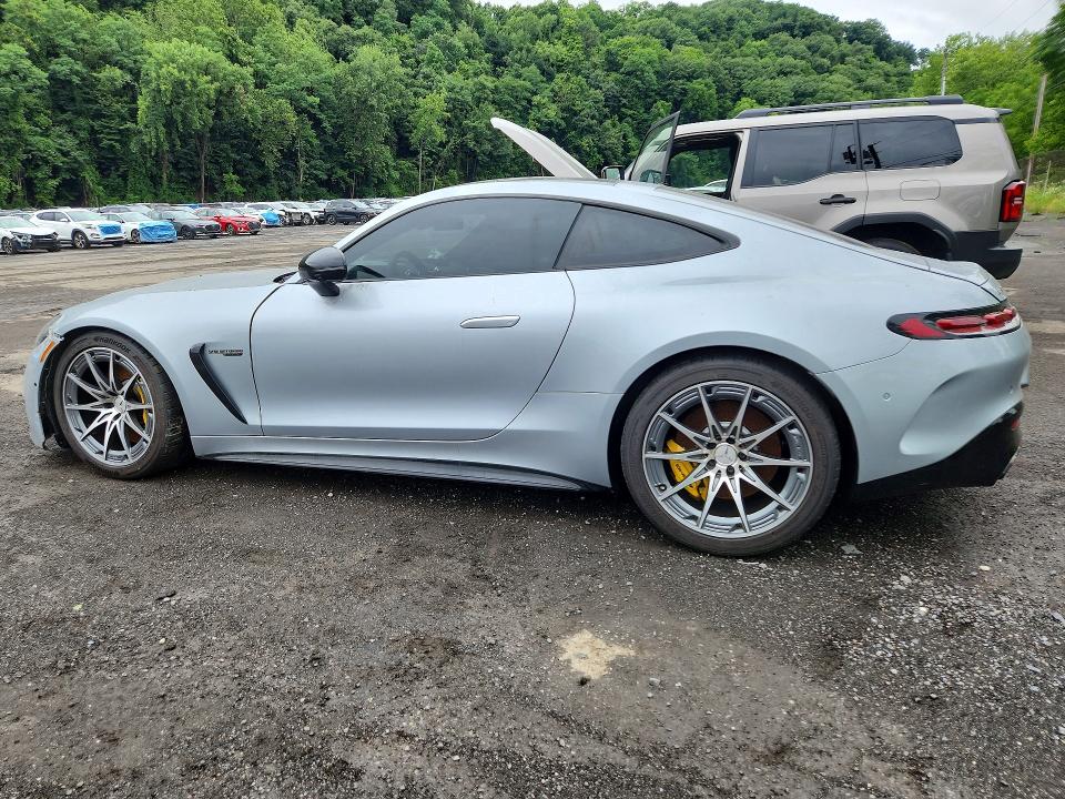 2025 Mercedes-benz AMG GT VIN W1KRJ8AB5SF006031 COPART salvage auction — FRONT END, Nj - Cert Of Title-Salvage, sold $10,200 on 2026-07-09 (photo 2)