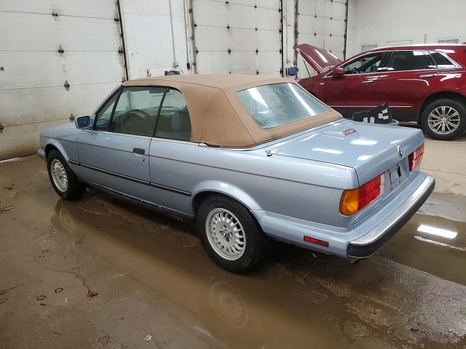 1990 BMW 3er VIN WBABB2316LEC23136 COPART salvage auction — ROOF, Mi - Certificate Of Title, sold $2,150 on 2026-08-12 (photo 2)