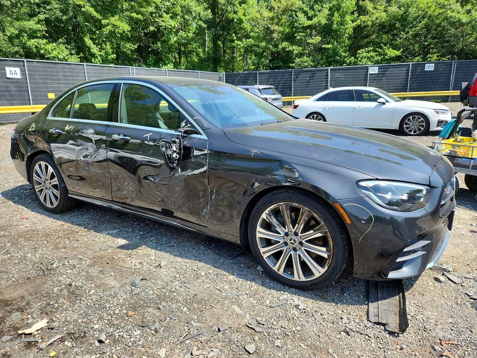 2022 Mercedes-benz E-klasse VIN W1KZF8EB0NB030339 COPART salvage auction — FRONT END, Md - Cert Of Salvage < 75% Damage, sold $20,600 on 2026-07-21 (photo 4)