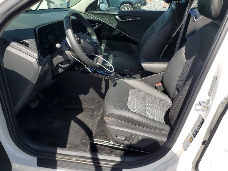 2025 Kia Niro VIN KNDCR3LE0S5213838 COPART salvage auction — SIDE, FL - CERT OF TITLE SLVG REBUILDABLE, sold $150 on 2026-07-24 (photo 7)