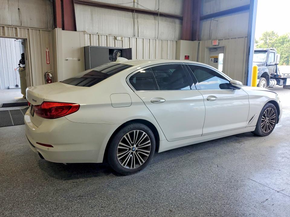 2018 BMW 5er VIN WBAJA7C54JWC75032 COPART salvage auction — FRONT END, Nc - Dealer Only Clean Title, sold $8,100 on 2026-07-28 (photo 3)