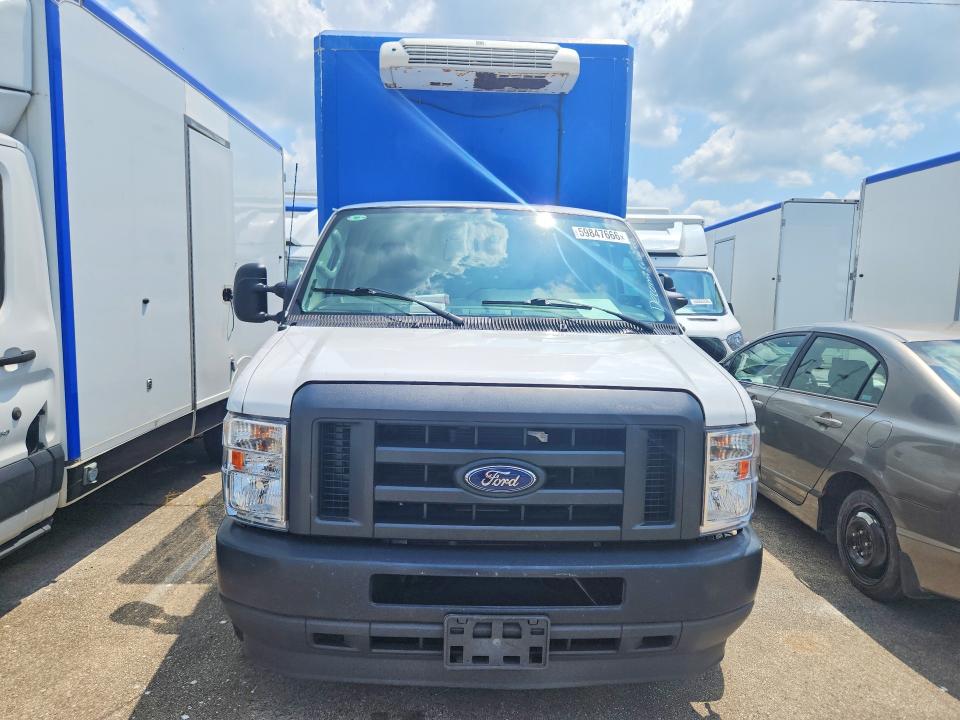 2023 Ford Econoline VIN 1FDWE3FK7PDD08447 COPART salvage auction — MECHANICAL, Oh - Certificate Of Title, sold $11,500 on 2026-07-29 (photo 5)