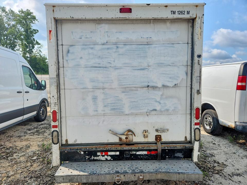 2006 Gmc Savana VIN 1GDGG31V861905803 COPART salvage auction — FRONT END, Wi - Certificate Of Title, sold $650 on 2026-08-01 (photo 6)