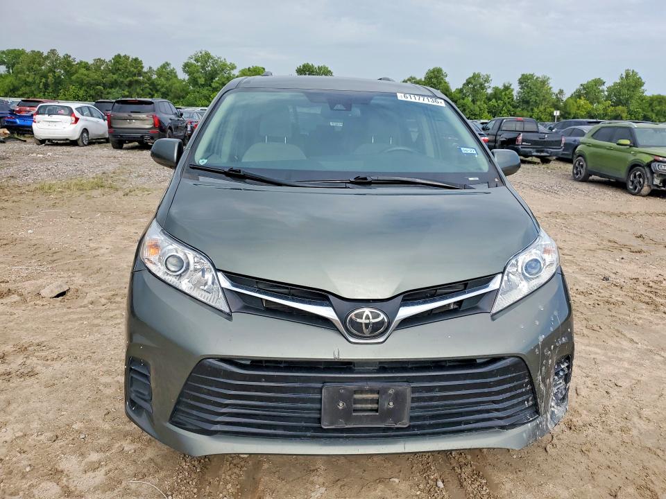 2019 Toyota Sienna VIN 5TDKZ3DC6KS981830 COPART salvage auction — REAR END, Tx - Salvage Vehicle Title, sold $4,600 on 2026-07-28 (photo 5)