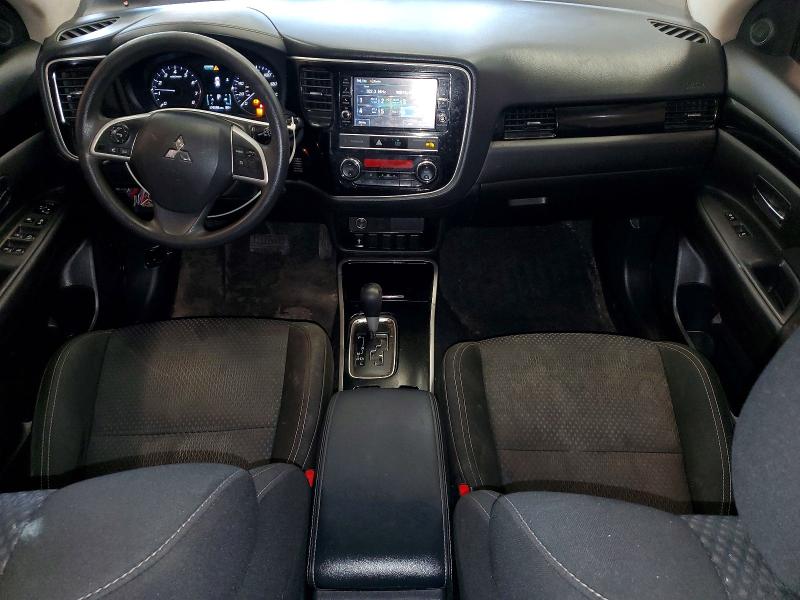2019 Mitsubishi Outlander VIN JA4AZ3A33KZ016674 COPART salvage auction — MINOR DENT/SCRATCHES, Wv - Certificate Of Title (P), sold $4,150 on 2026-10-20 (photo 8)