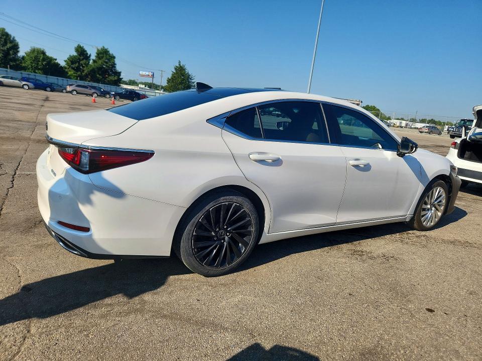 2019 Lexus ES VIN 58ABZ1B17KU027609 COPART salvage auction — FRONT END, WV - CERTIFICATE OF TITLE (P), sold $14,900 on 2026-07-29 (photo 3)