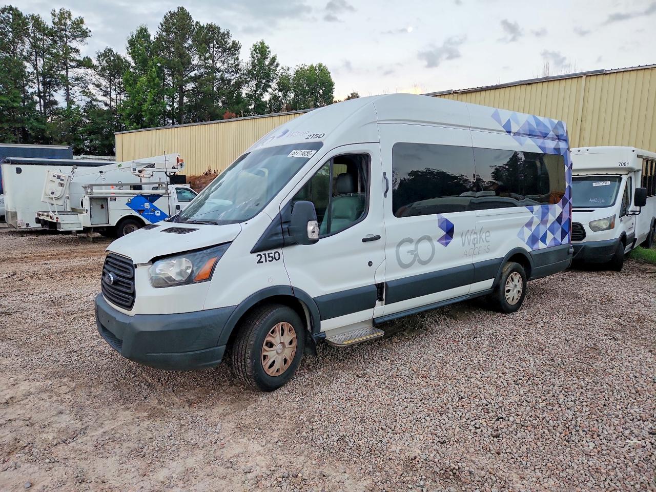 2018 Ford Transit VIN 1FTBW3XM2JKA80330 — COPART salvage auction photo