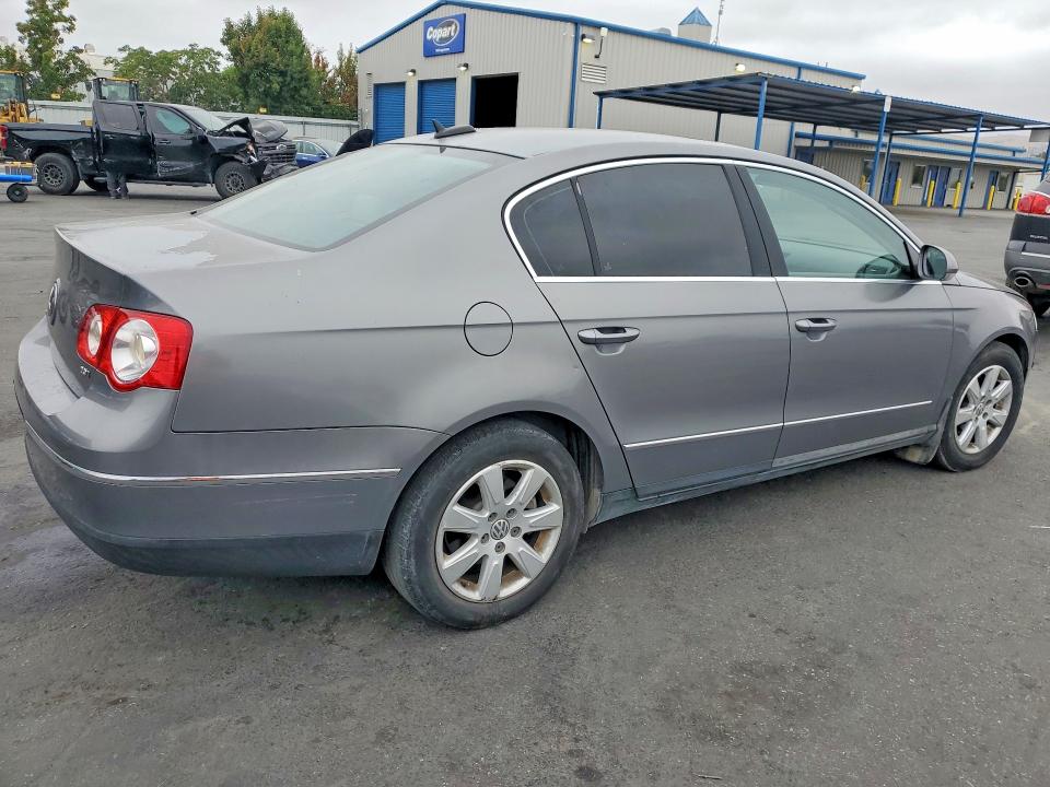 2006 Volkswagen Passat VIN WVWAK73C16P118779 COPART salvage auction — REAR END, Ca - Salvage Certificate, sold $525 on 2026-07-14 (photo 3)