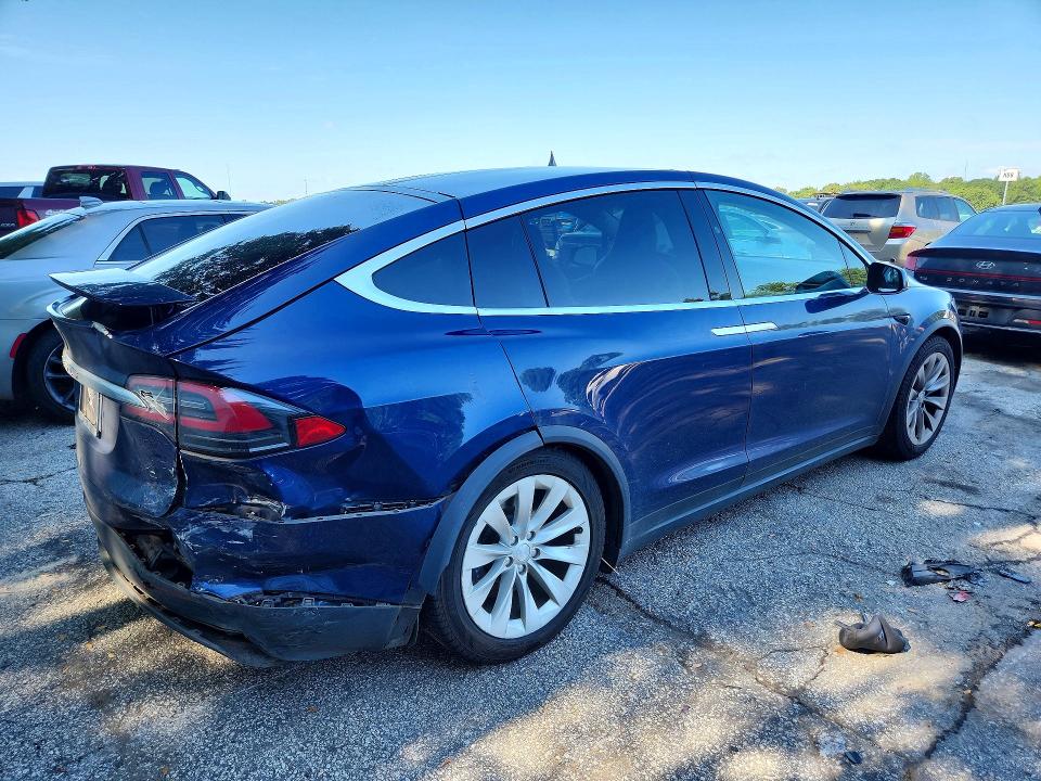 2017 Tesla Model x VIN 5YJXCBE2XHF077371 COPART salvage auction — REAR END, GA - CERT OF TITLE-SALVAGE (P), sold $7,900 on 2026-08-21 (photo 3)