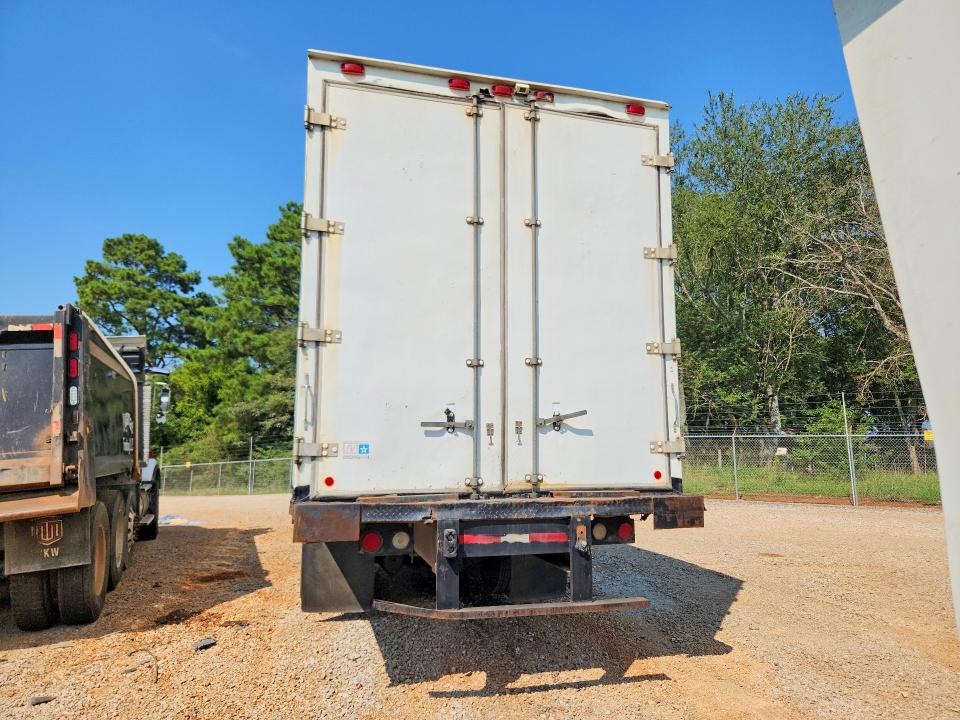 2006 Freightliner M2 VIN 1FVACXDC46HU98792 COPART salvage auction — REAR END, AL - CERT OF TITLE-SALVAGE TITLE, sold $4,050 on 2026-09-02 (photo 6)