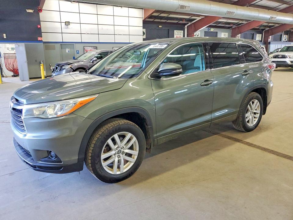 2016 Toyota Highlander VIN 5TDBKRFH2GS269323 COPART salvage auction — MINOR DENT/SCRATCHES, Ny - Certificate Of Title, sold $9,900 on 2026-07-27 (photo 1)
