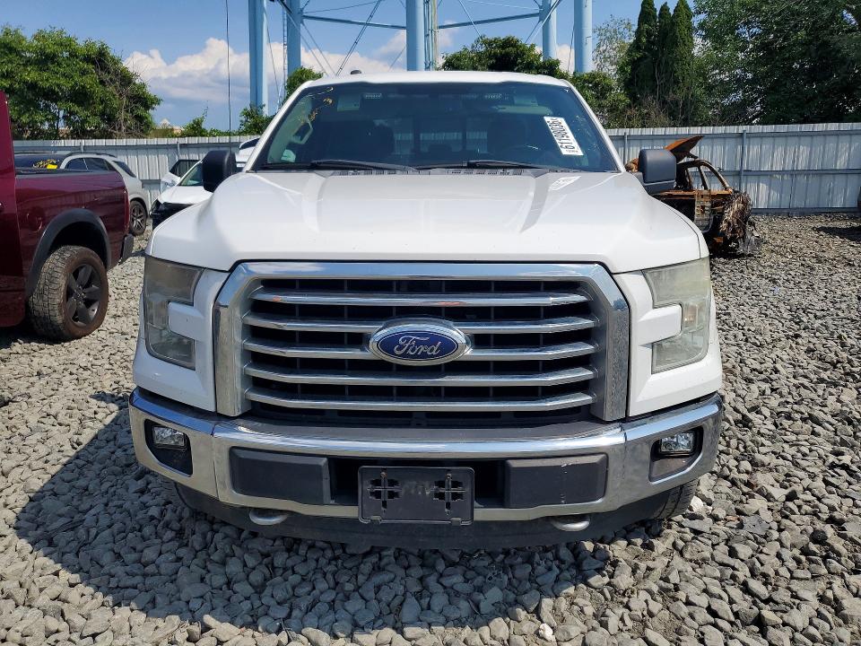 2016 Ford F-150 lightning VIN 1FTEW1EG6GFB23843 COPART salvage auction — NORMAL WEAR, VA - CERTIFICATE OF TITLE (P), sold $13,500 on 2026-08-22 (photo 5)