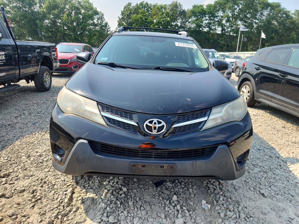 2014 Toyota Rav 4 VIN 2T3BFREV0EW137765 COPART salvage auction — MINOR DENT/SCRATCHES, MA - CERTIFICATE OF TITLE, sold $4,750 on 2026-07-28 (photo 5)